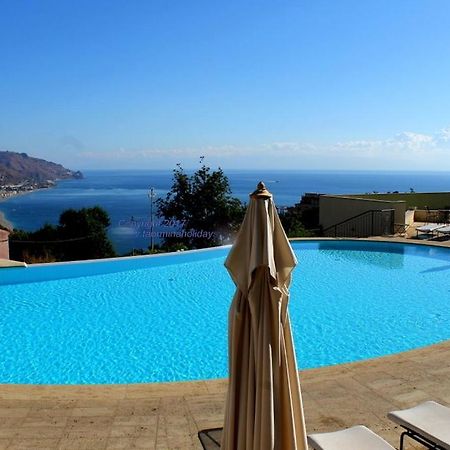 Taormina Bella Vista Apartment In Center With Pool By Taormina Holidays Exteriör bild